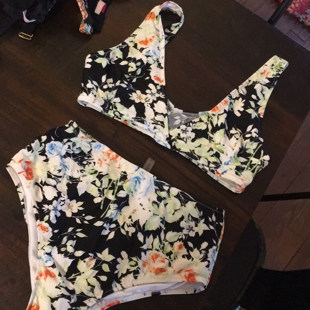 Cupshe high waisted bikini